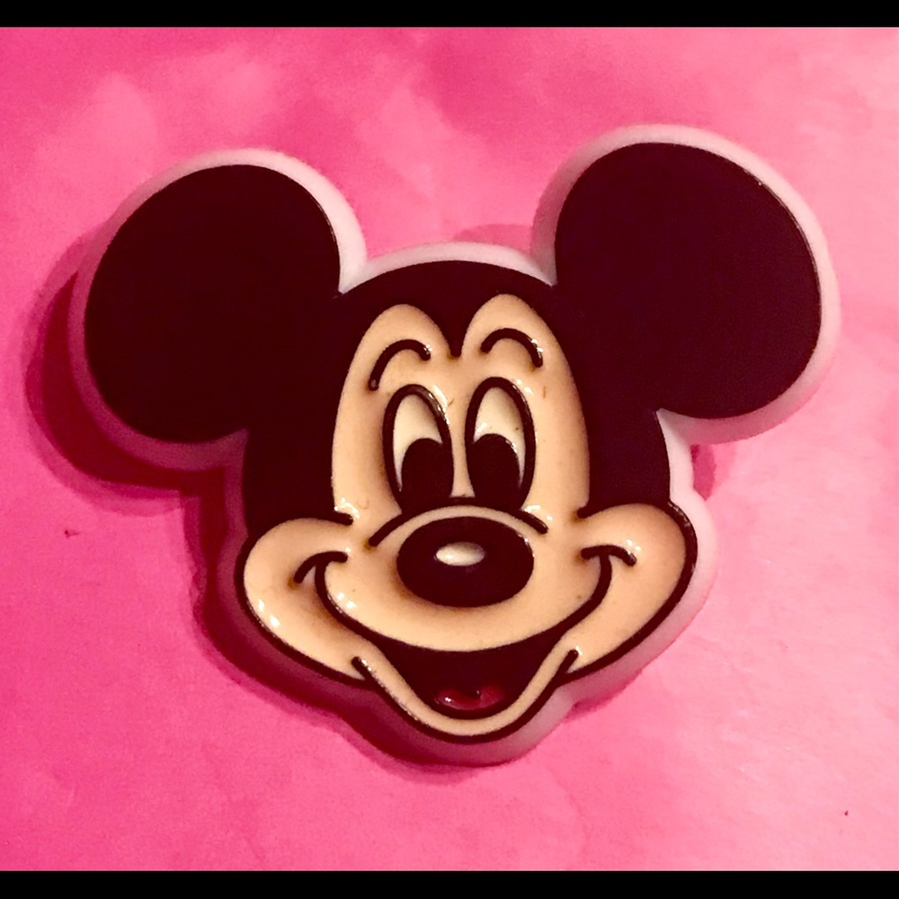 Vintage 1980 Taiwan Disney Plastic Pin  Mickey Mouse Face Head New Gumball prize